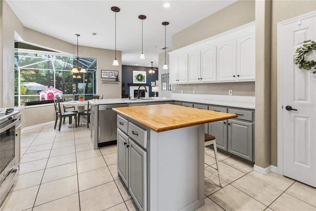 For Sale: $425,000 (4 beds, 2 baths, 2308 Square Feet)