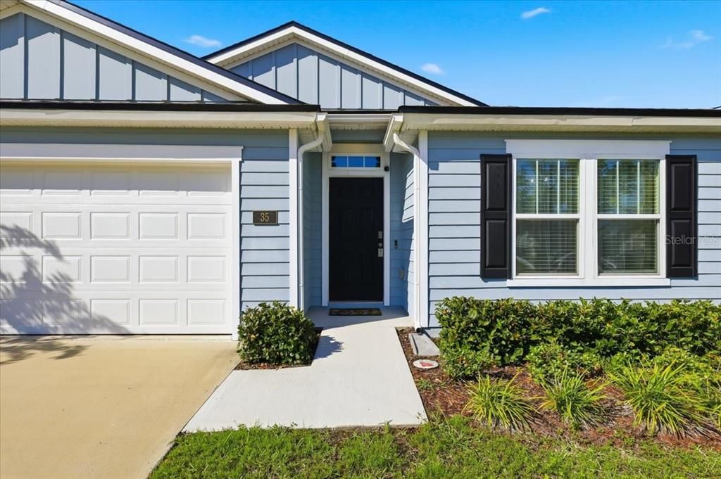 For Sale: $328,000 (4 beds, 2 baths, 1863 Square Feet)