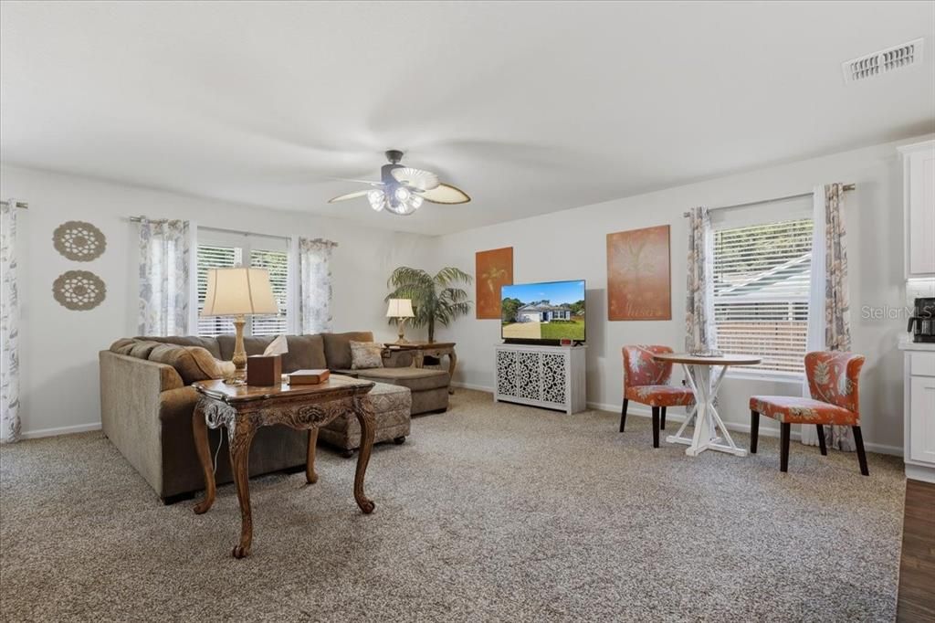 For Sale: $328,000 (4 beds, 2 baths, 1863 Square Feet)
