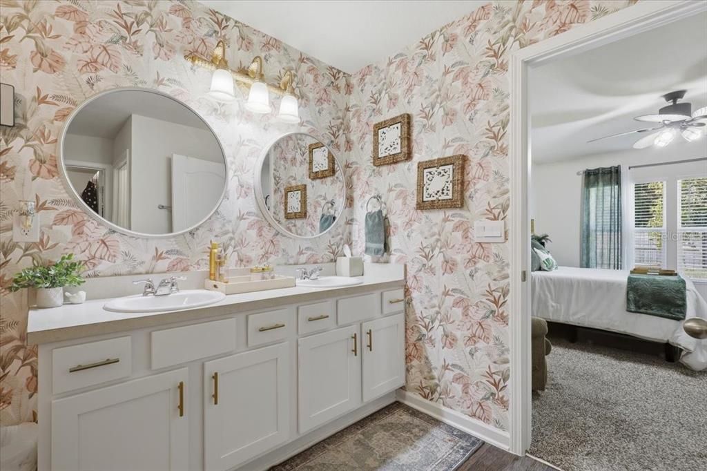 For Sale: $328,000 (4 beds, 2 baths, 1863 Square Feet)