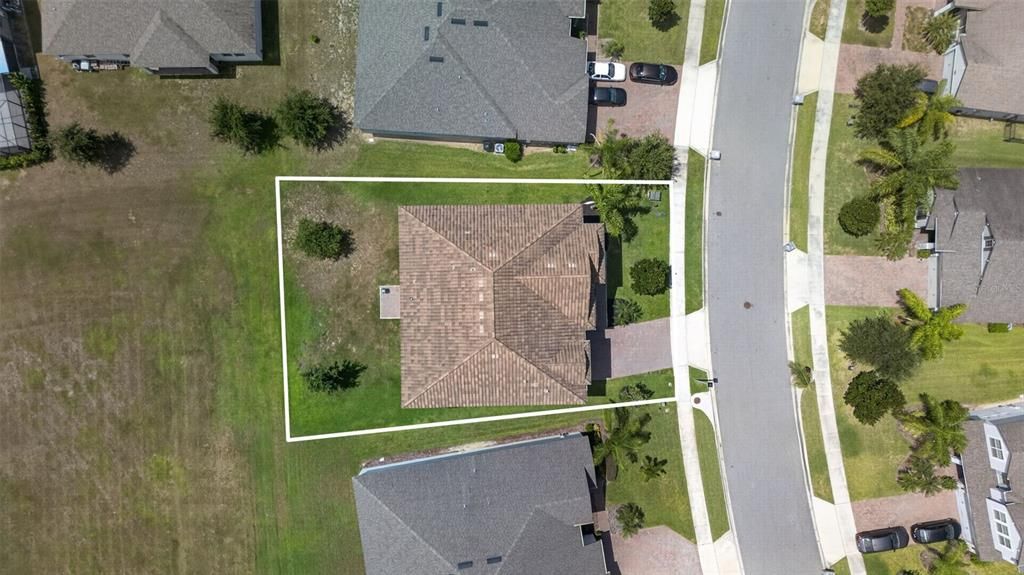 For Sale: $795,000 (5 beds, 4 baths, 4850 Square Feet)
