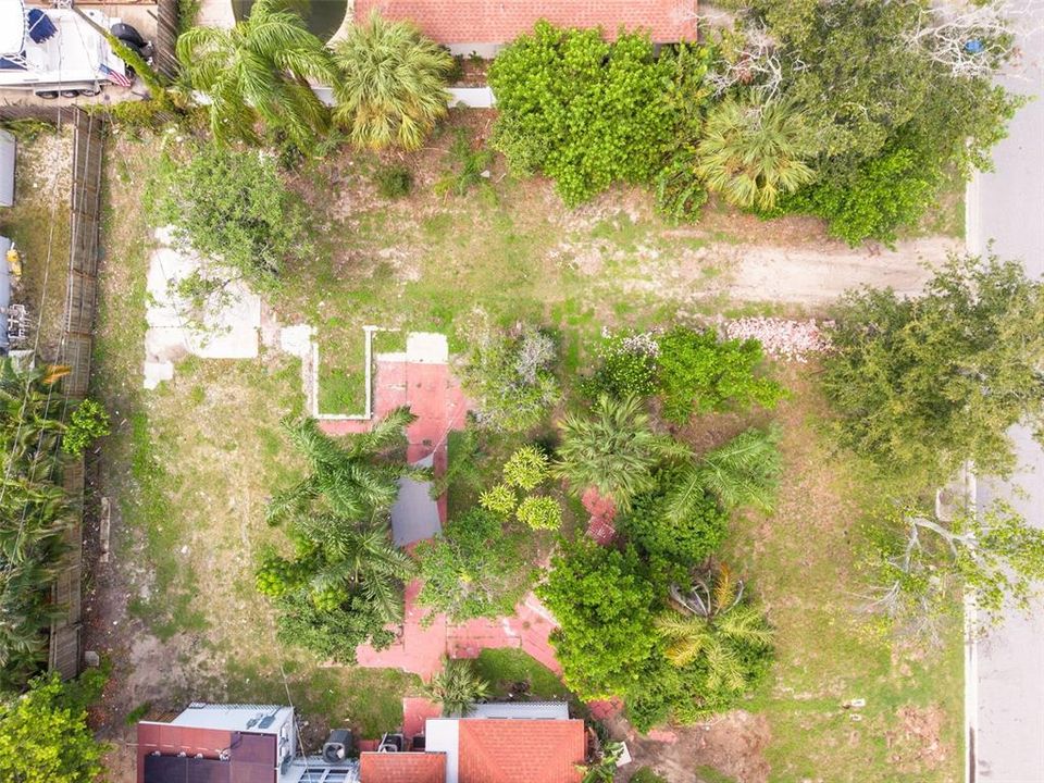 待售: $175,000 (0.18 acres)
