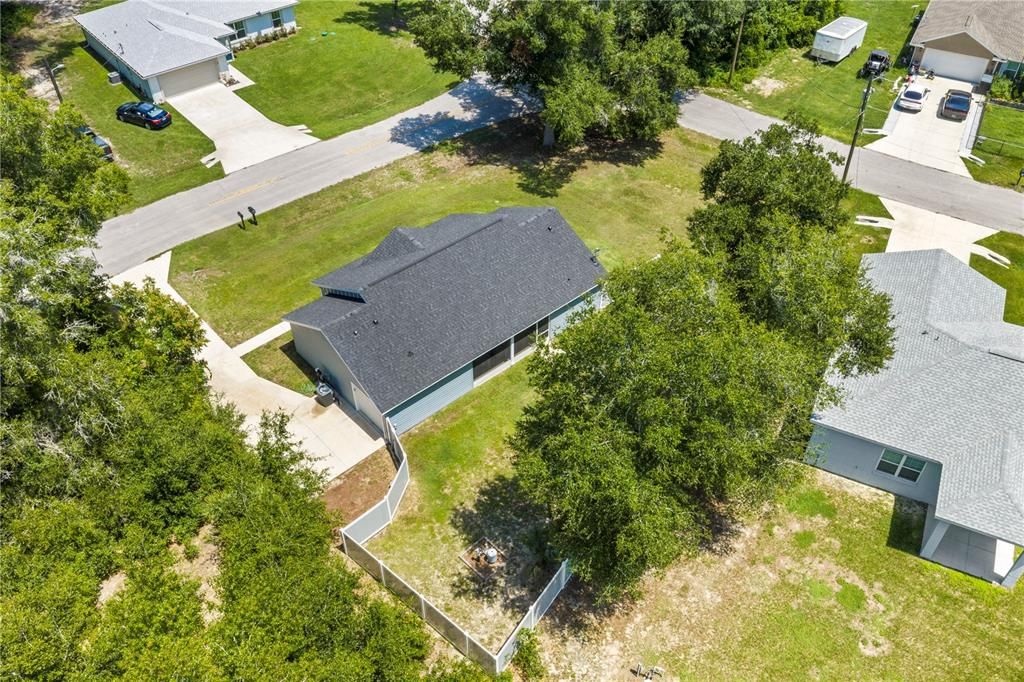 For Sale: $249,900 (3 beds, 2 baths, 1075 Square Feet)