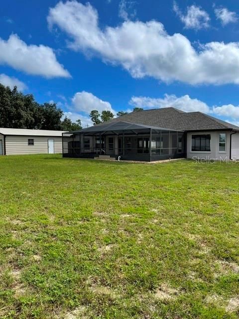 For Sale: $489,000 (3 beds, 3 baths, 2285 Square Feet)