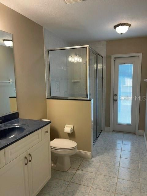 For Sale: $489,000 (3 beds, 3 baths, 2285 Square Feet)