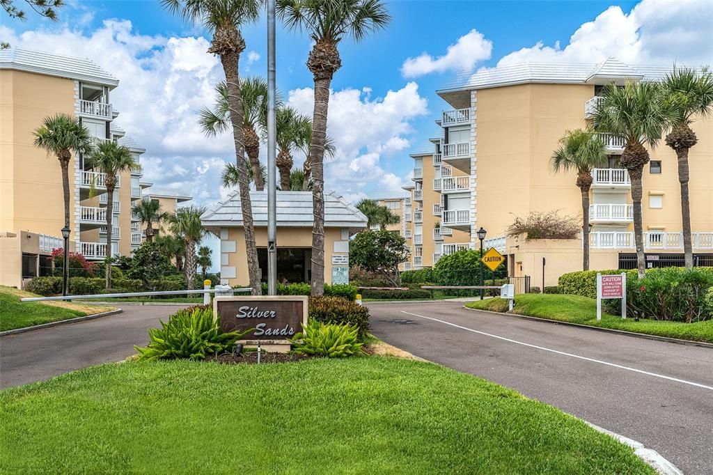 For Rent: $7,000 (2 beds, 2 baths, 2070 Square Feet)