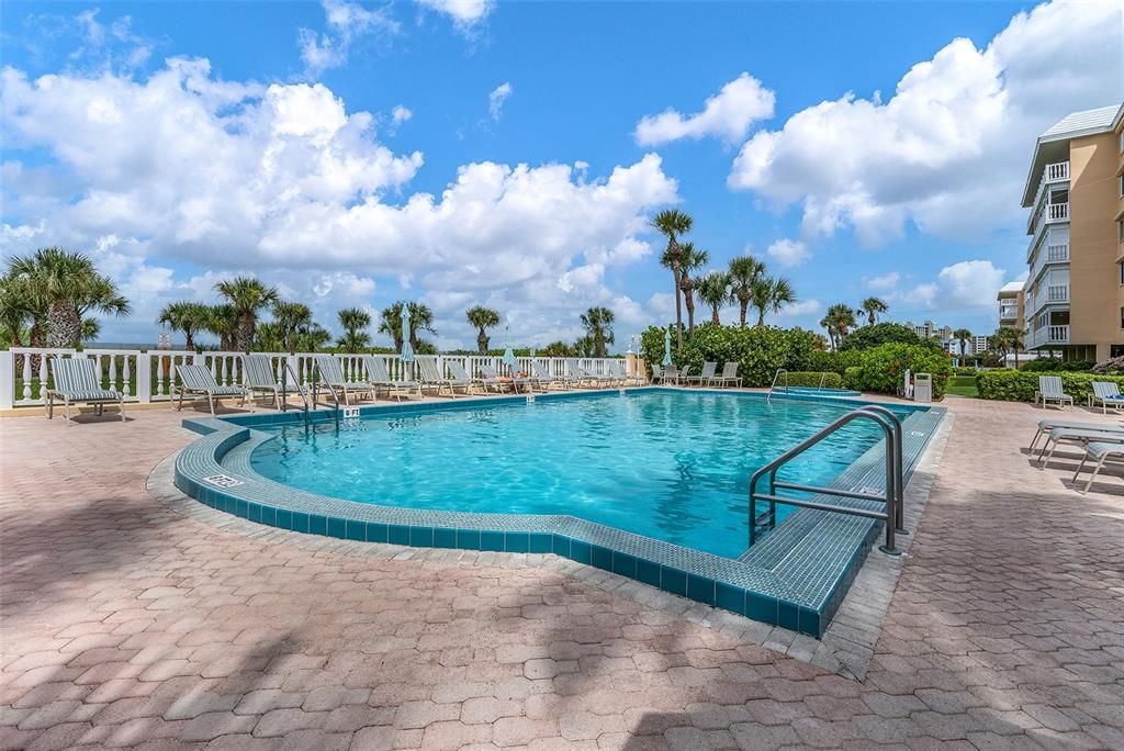 For Rent: $7,000 (2 beds, 2 baths, 2070 Square Feet)