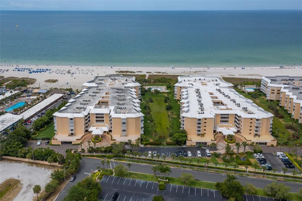 For Rent: $7,000 (2 beds, 2 baths, 2070 Square Feet)