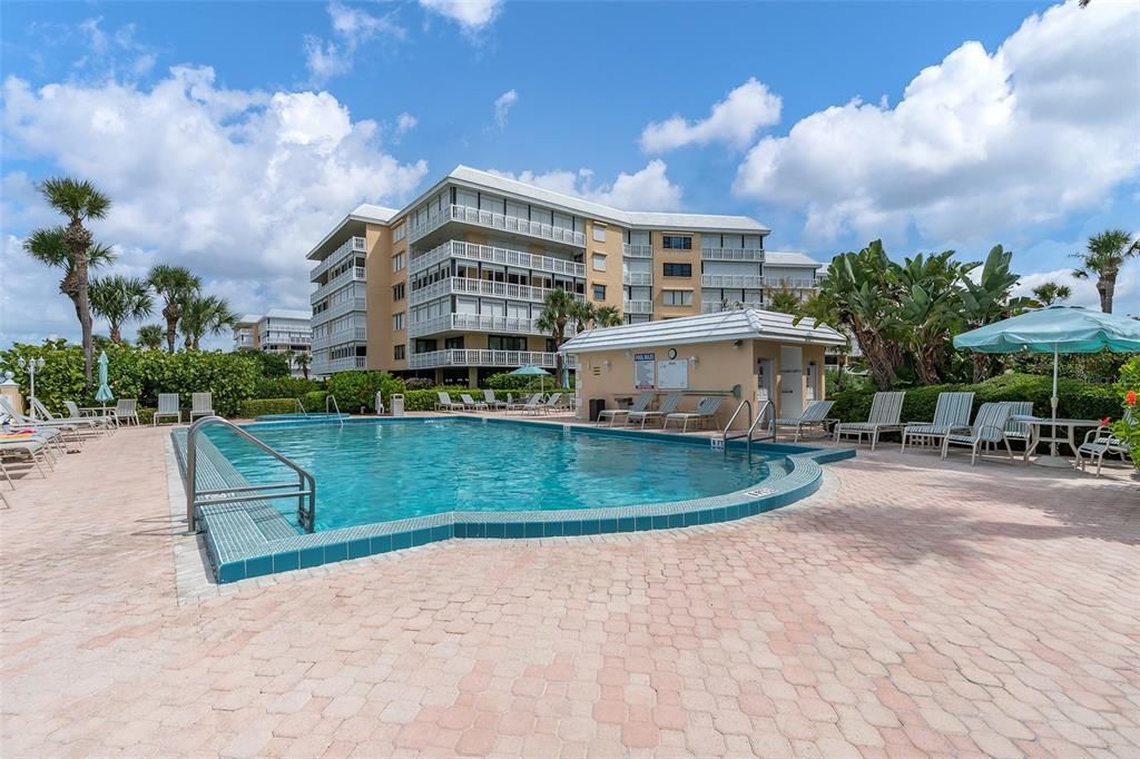 For Rent: $7,000 (2 beds, 2 baths, 2070 Square Feet)