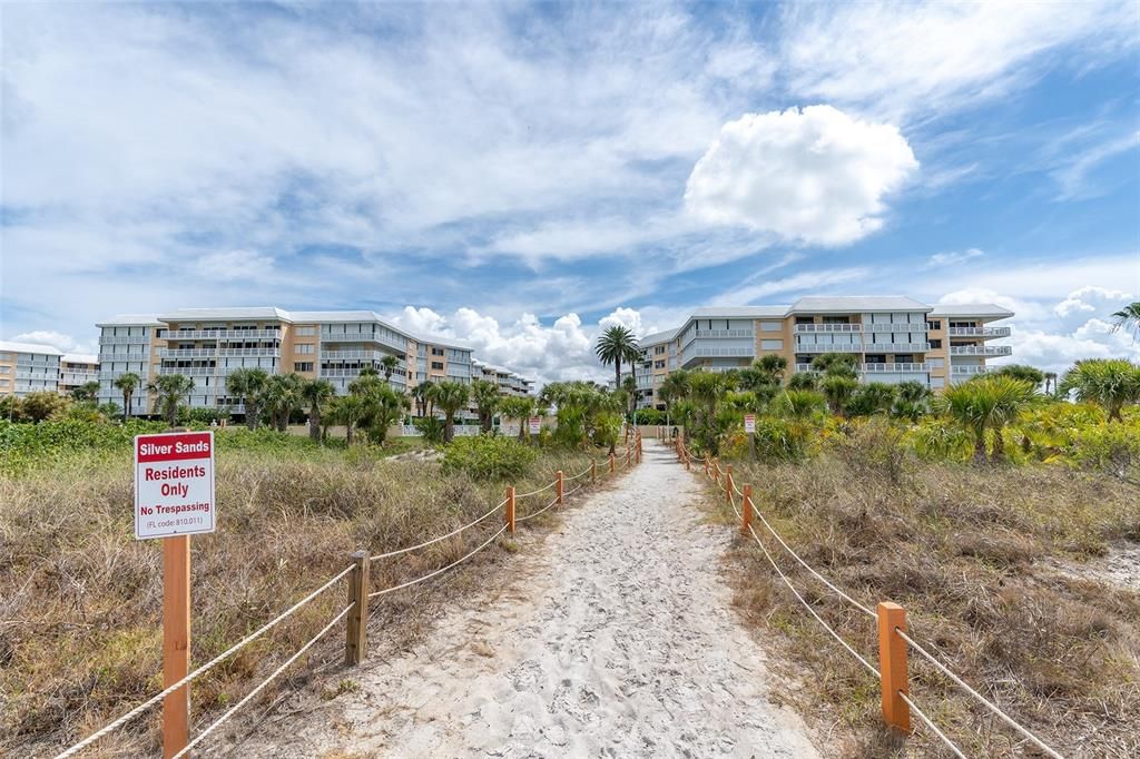 For Rent: $7,000 (2 beds, 2 baths, 2070 Square Feet)