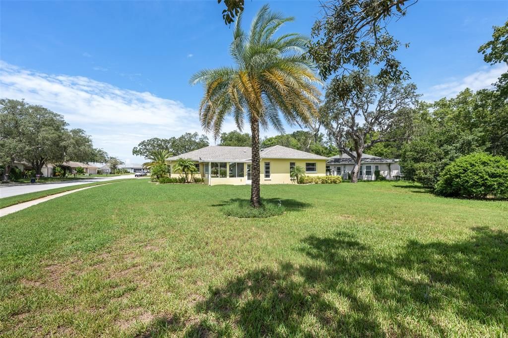 For Sale: $259,990 (2 beds, 2 baths, 1470 Square Feet)