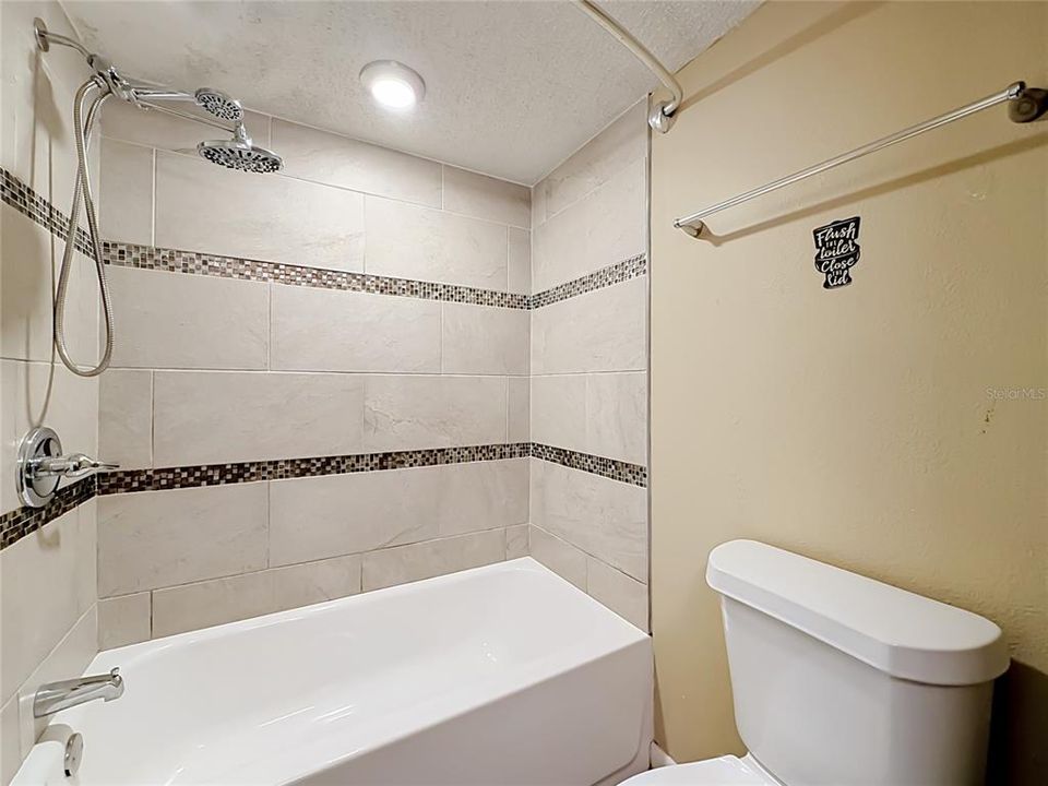 В аренду: $1,050 (1 спален, 1 ванн, 496 Квадратных фут)