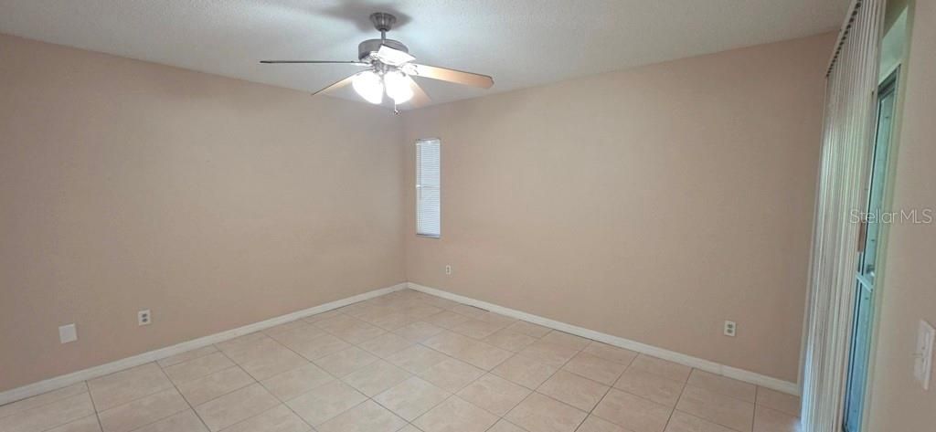For Sale: $289,900 (3 beds, 2 baths, 1197 Square Feet)