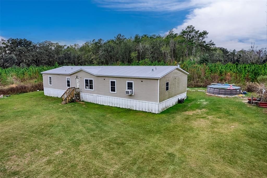 For Sale: $165,000 (4 beds, 3 baths, 2280 Square Feet)