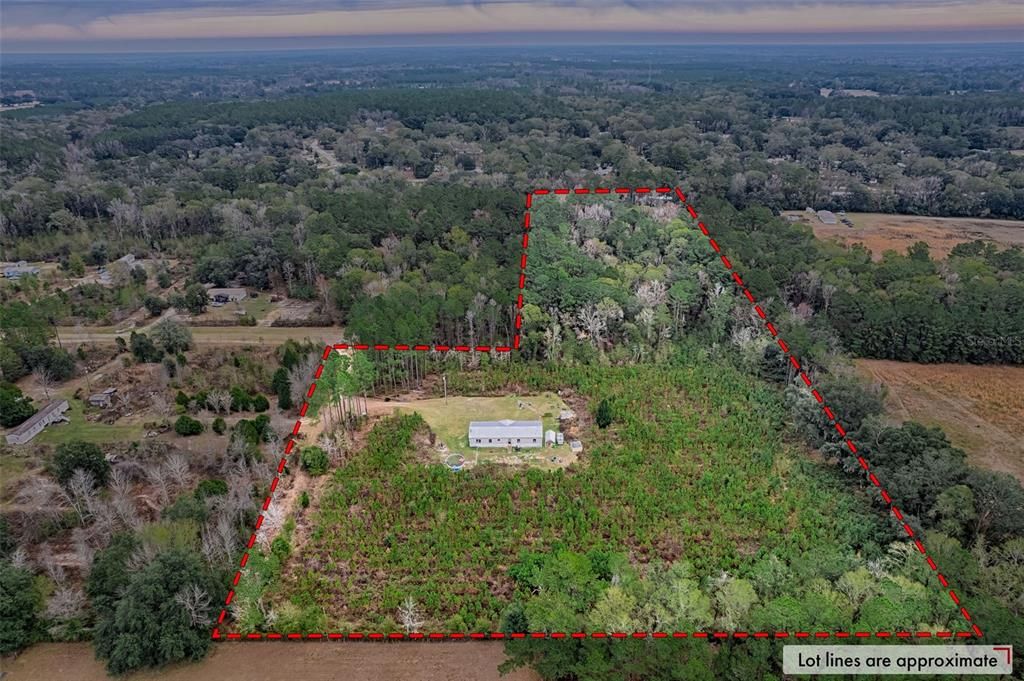 For Sale: $165,000 (4 beds, 3 baths, 2280 Square Feet)