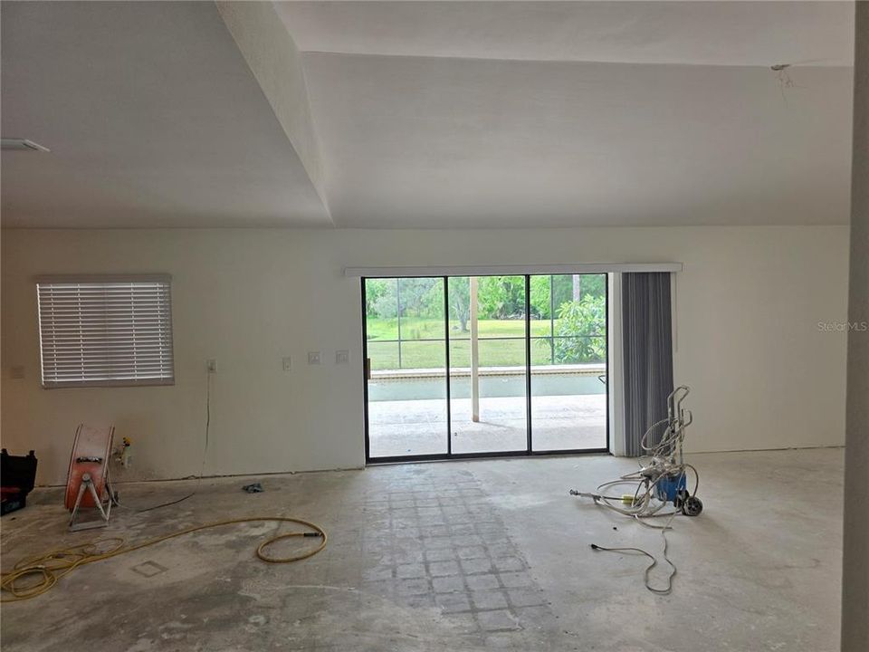 For Sale: $650,000 (3 beds, 2 baths, 1906 Square Feet)