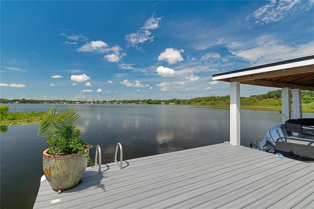 For Sale: $3,900,000 (6 beds, 5 baths, 6240 Square Feet)