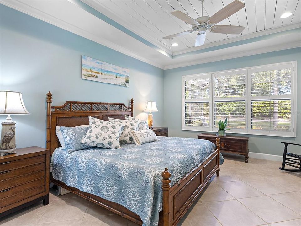 For Sale: $850,000 (3 beds, 3 baths, 2266 Square Feet)