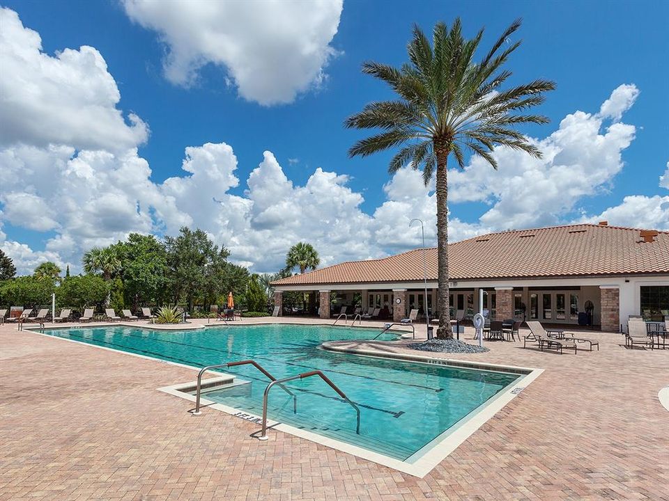 For Sale: $850,000 (3 beds, 3 baths, 2266 Square Feet)