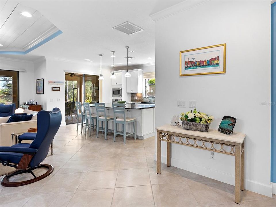 For Sale: $850,000 (3 beds, 3 baths, 2266 Square Feet)