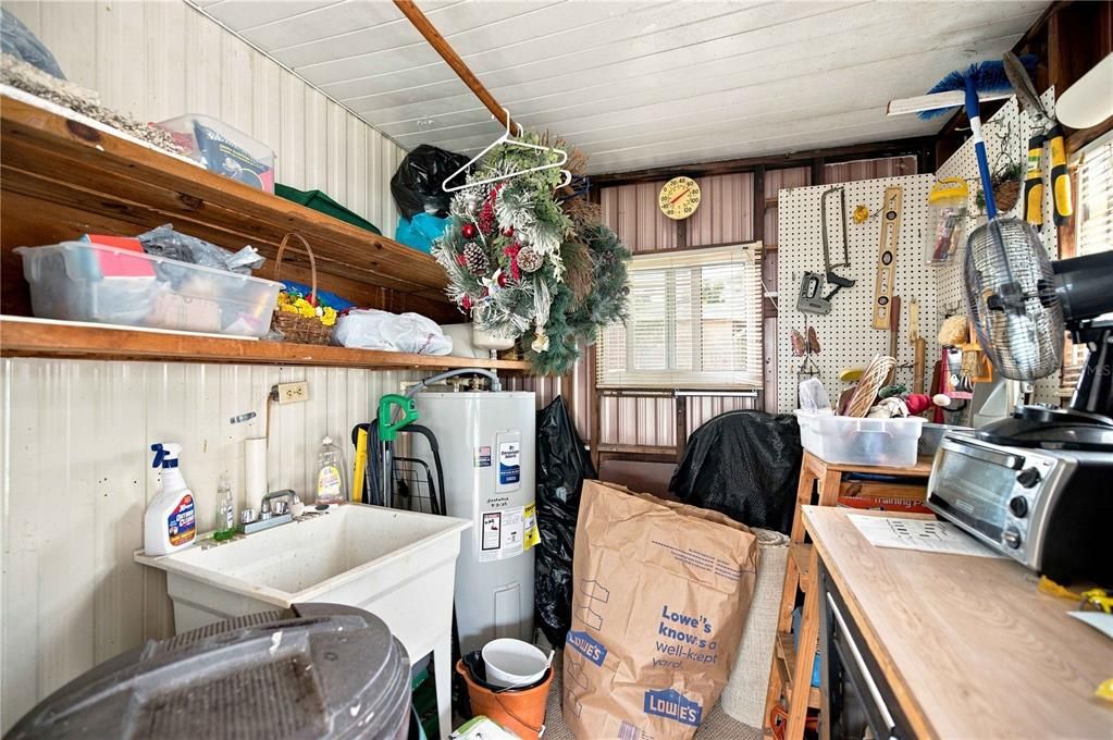 For Sale: $279,000 (2 beds, 2 baths, 1194 Square Feet)