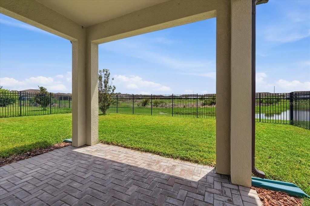 : $429,900 (4 camas, 2 baños, 2144 Pies cuadrados)