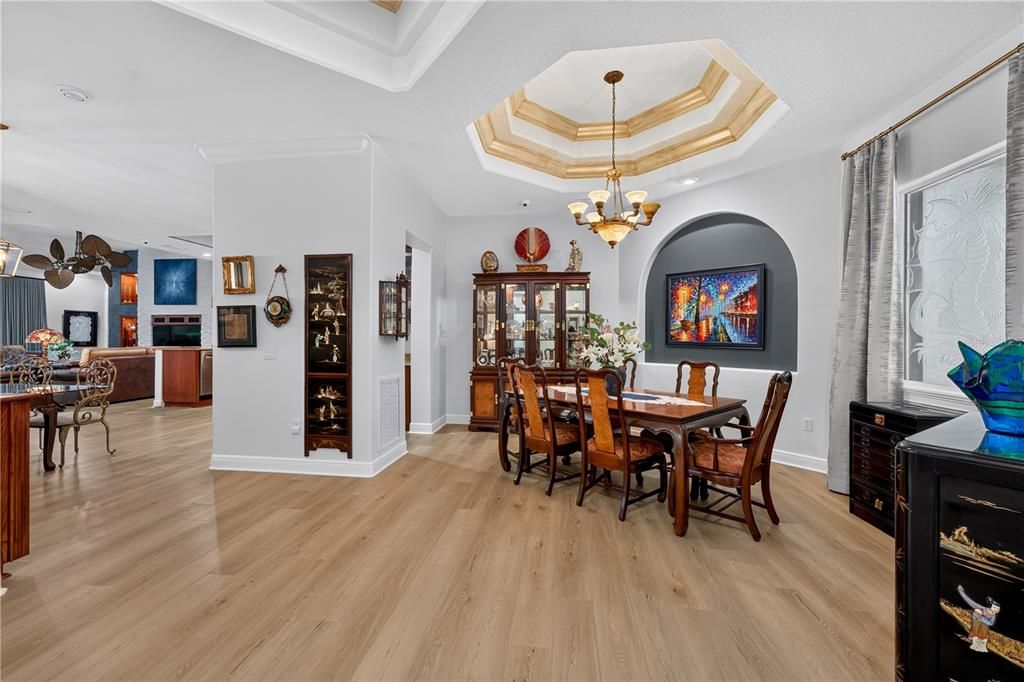 For Sale: $1,900,000 (3 beds, 3 baths, 4693 Square Feet)