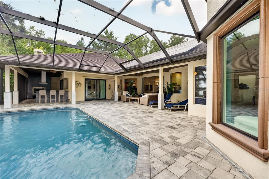 For Sale: $1,900,000 (3 beds, 3 baths, 4693 Square Feet)