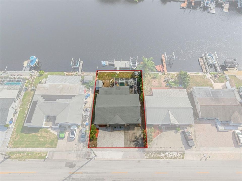 For Sale: $359,900 (2 beds, 2 baths, 1356 Square Feet)