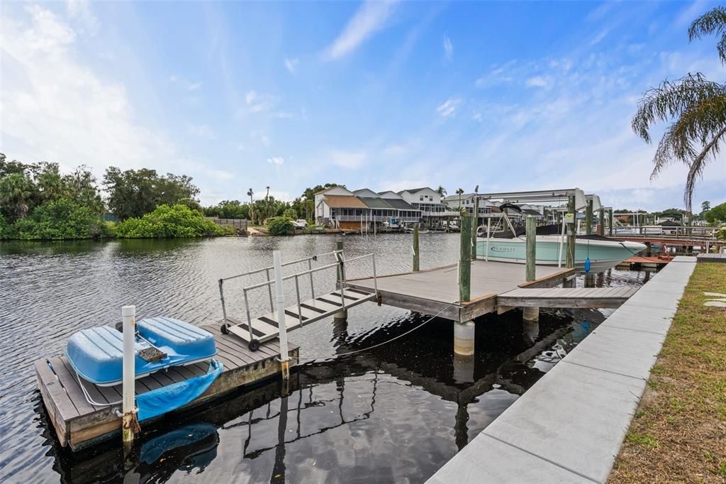 For Sale: $359,900 (2 beds, 2 baths, 1356 Square Feet)