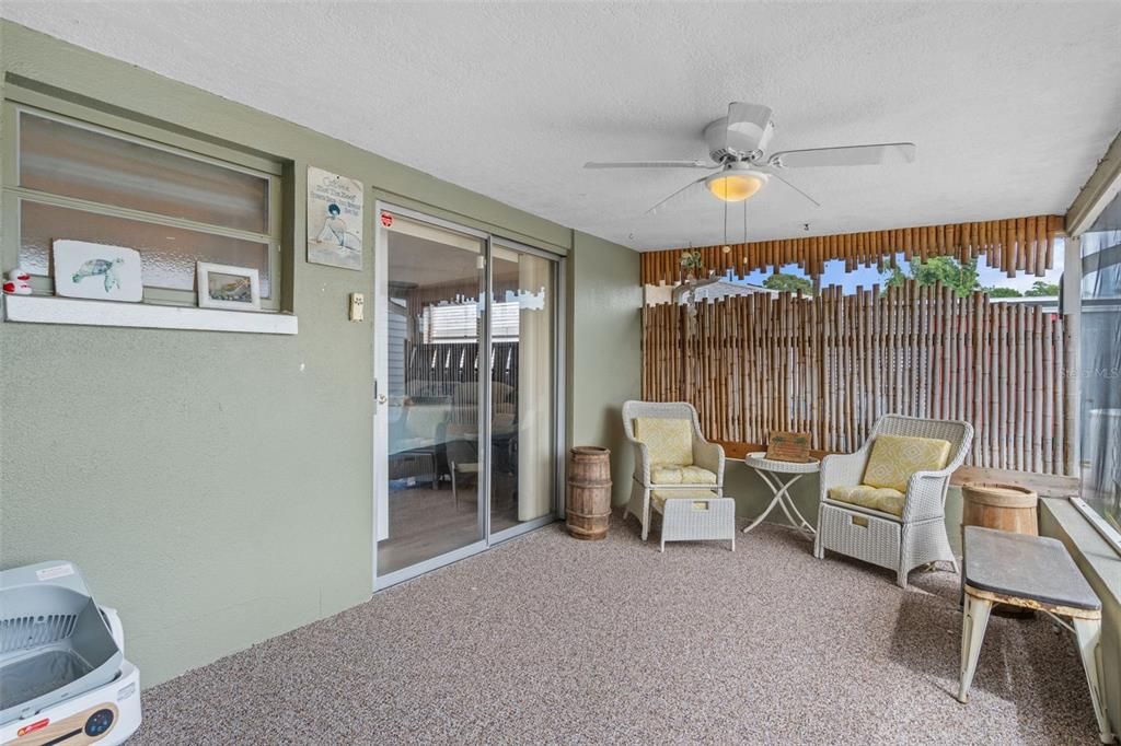 For Sale: $359,900 (2 beds, 2 baths, 1356 Square Feet)