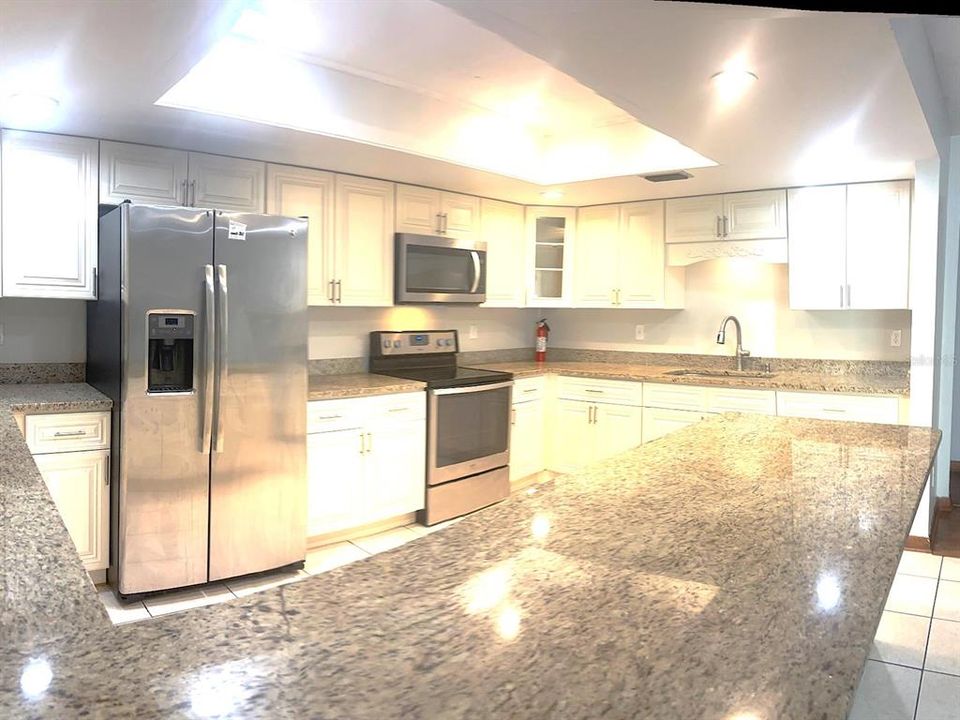 En Venta: $595,000 (3 camas, 2 baños, 1687 Pies cuadrados)