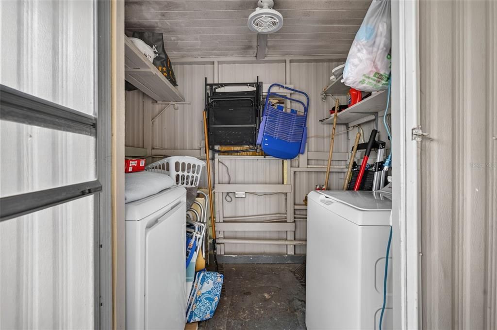 For Sale: $110,000 (2 beds, 2 baths, 1056 Square Feet)
