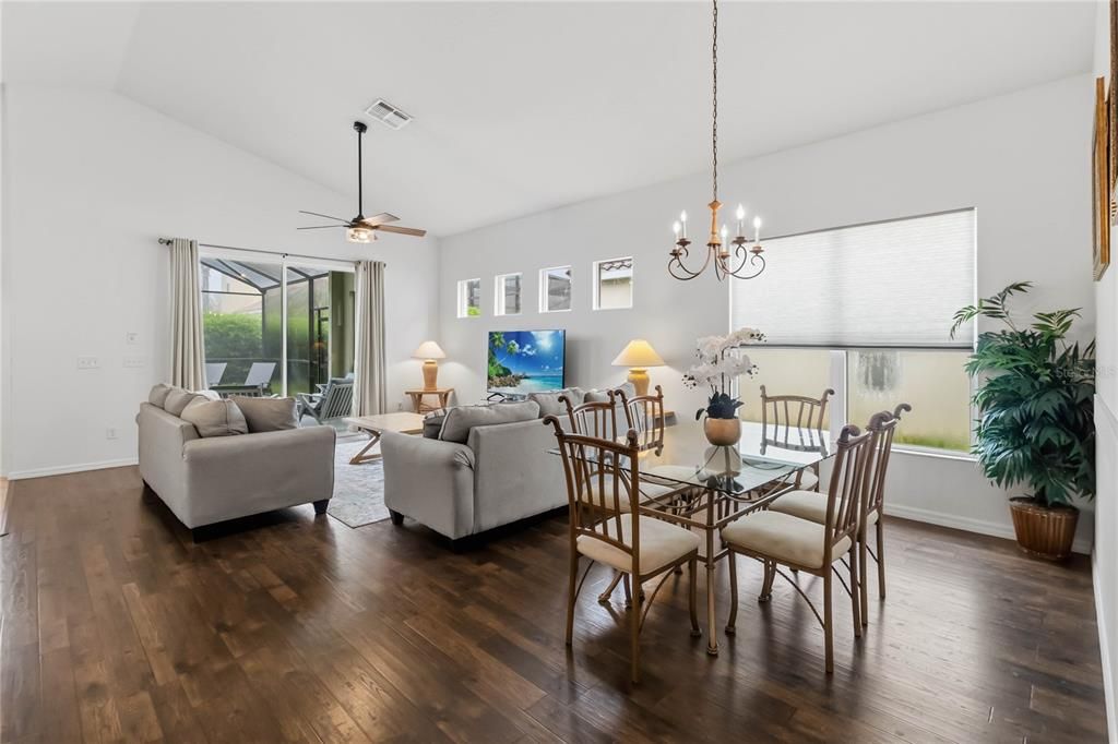 For Sale: $419,900 (4 beds, 3 baths, 1895 Square Feet)