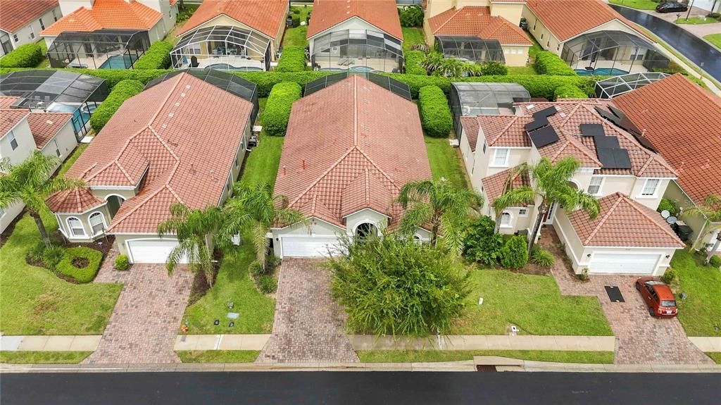 For Sale: $419,900 (4 beds, 3 baths, 1895 Square Feet)