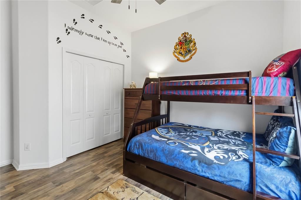 For Sale: $419,900 (4 beds, 3 baths, 1895 Square Feet)