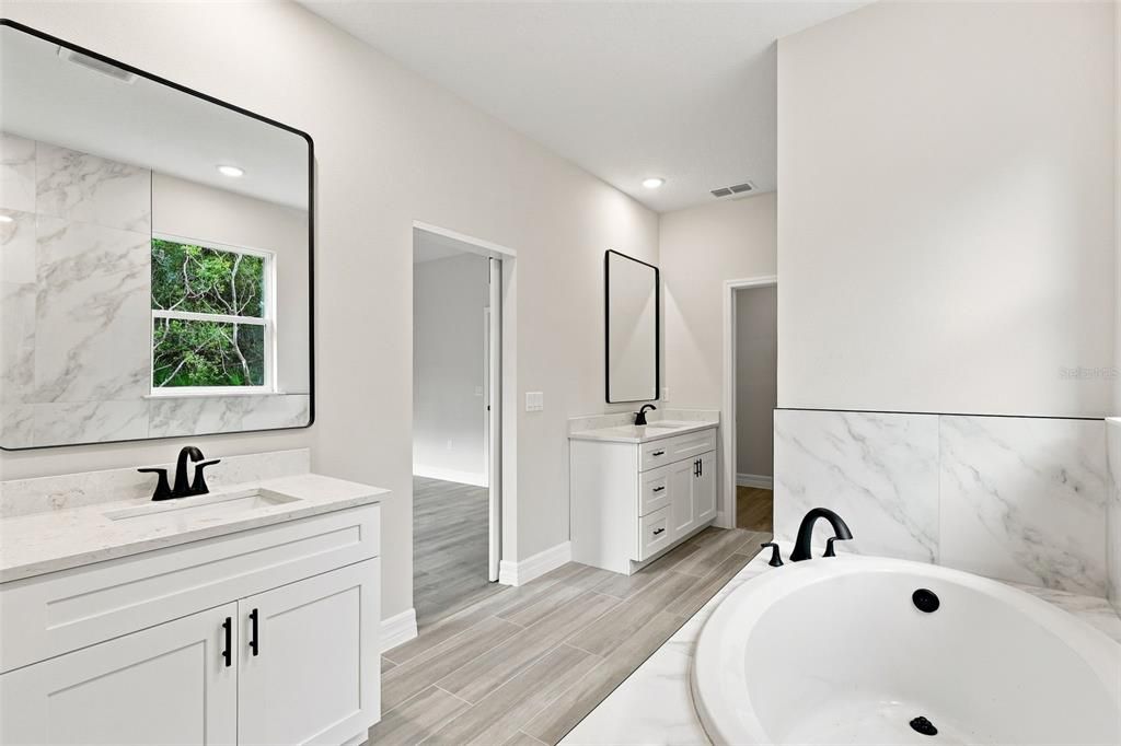 For Sale: $509,000 (4 beds, 2 baths, 2136 Square Feet)