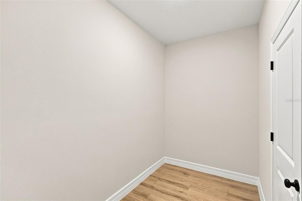 For Sale: $509,000 (4 beds, 2 baths, 2136 Square Feet)