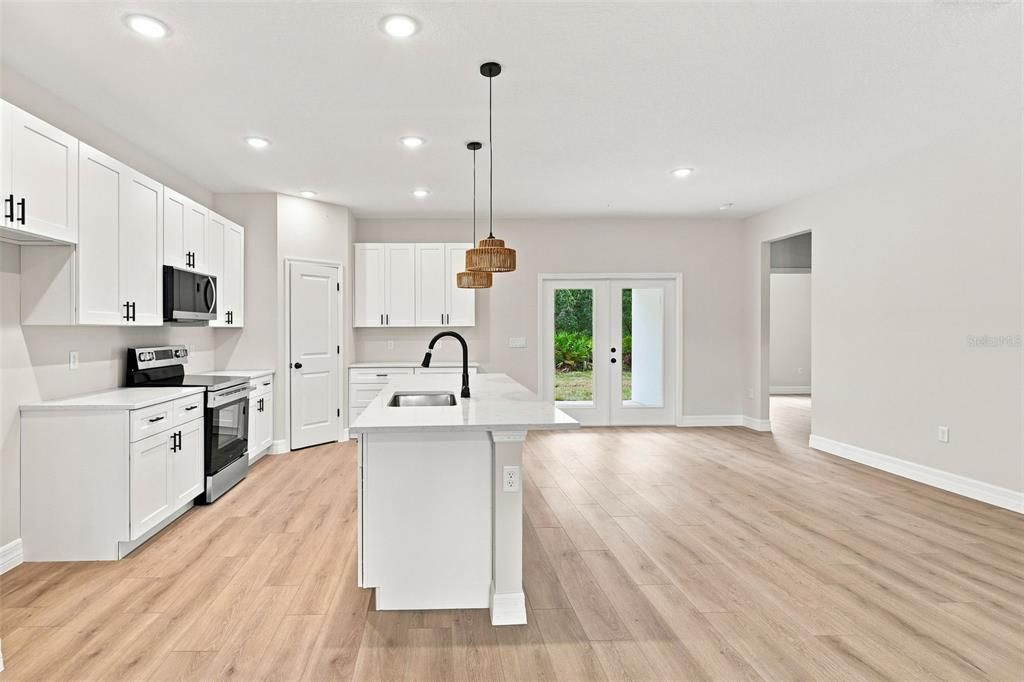 For Sale: $509,000 (4 beds, 2 baths, 2136 Square Feet)