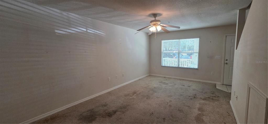 En Venta: $170,000 (2 camas, 2 baños, 1120 Pies cuadrados)