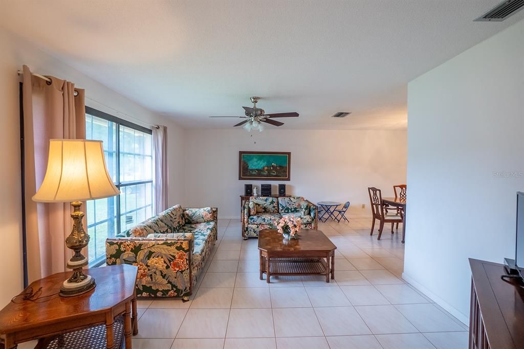 For Sale: $310,000 (3 beds, 2 baths, 1950 Square Feet)