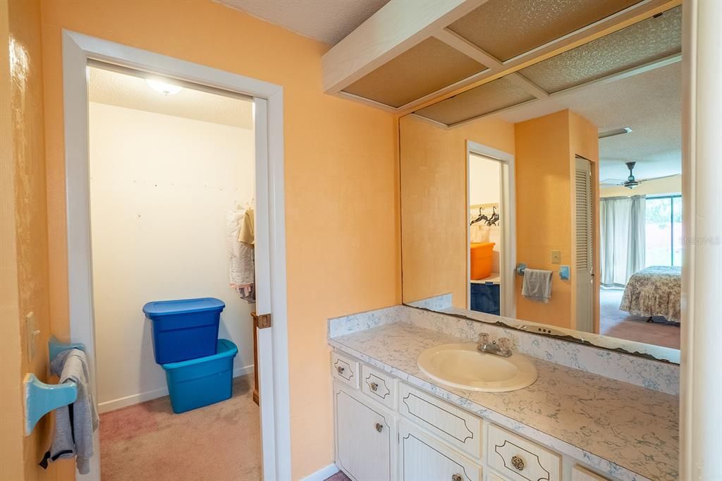 For Sale: $310,000 (3 beds, 2 baths, 1950 Square Feet)