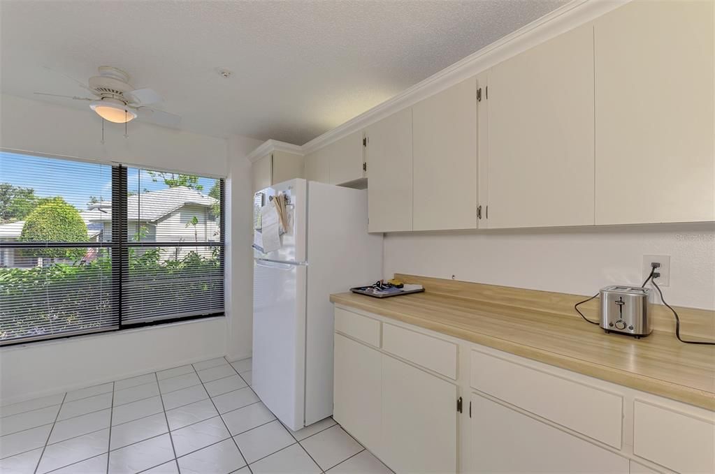В аренду: $1,800 (2 спален, 2 ванн, 1135 Квадратных фут)