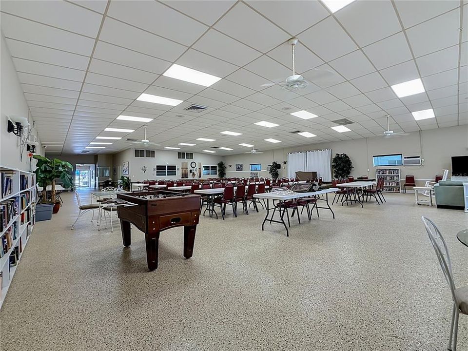 Activo con contrato: $245,000 (2 camas, 2 baños, 855 Pies cuadrados)