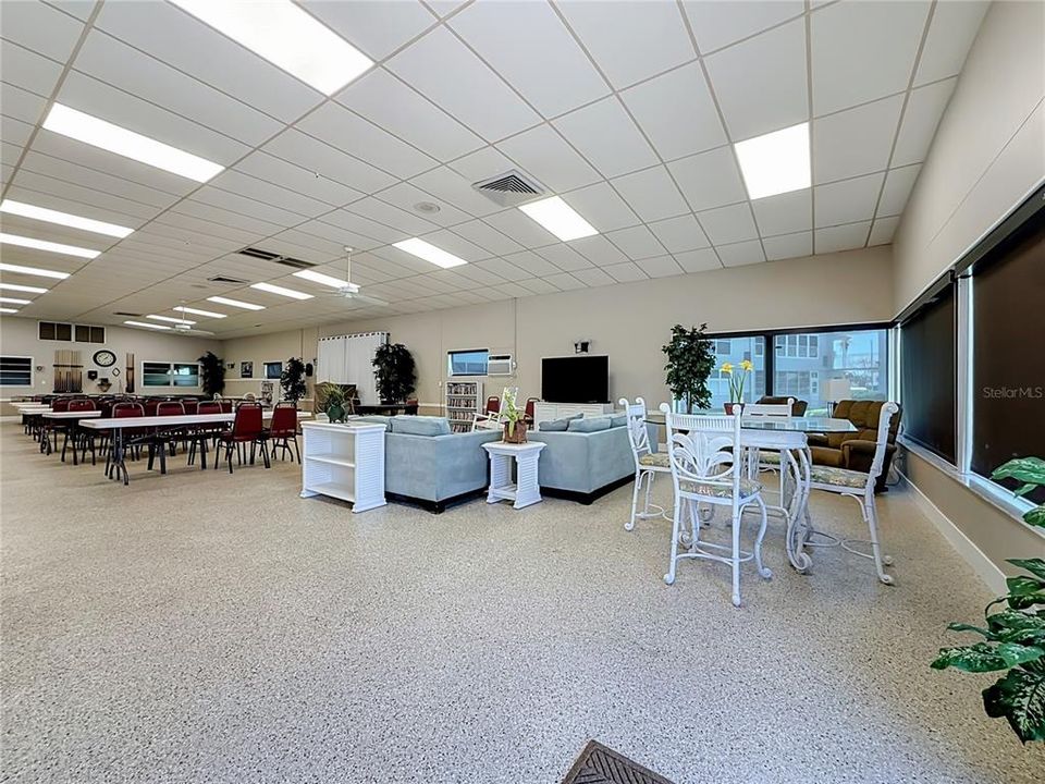 Activo con contrato: $245,000 (2 camas, 2 baños, 855 Pies cuadrados)