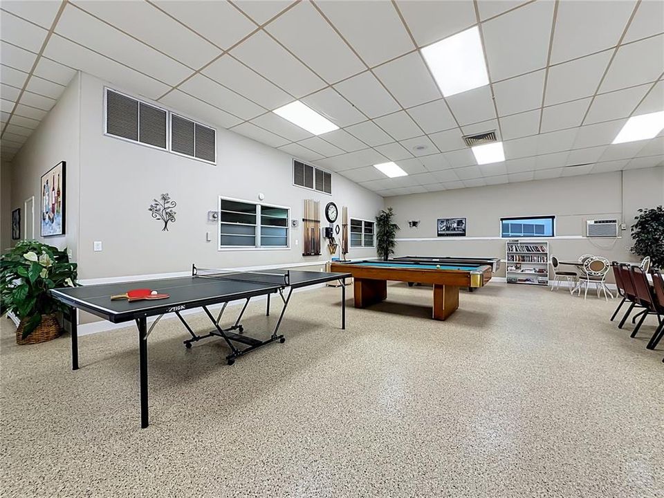 Activo con contrato: $245,000 (2 camas, 2 baños, 855 Pies cuadrados)