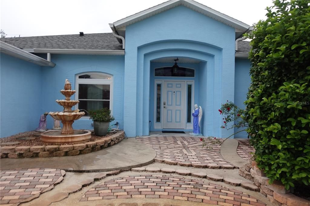 For Sale: $520,000 (3 beds, 2 baths, 2529 Square Feet)
