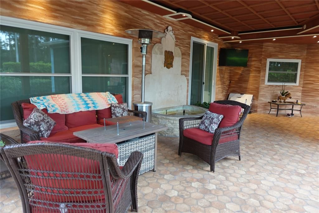For Sale: $520,000 (3 beds, 2 baths, 2529 Square Feet)