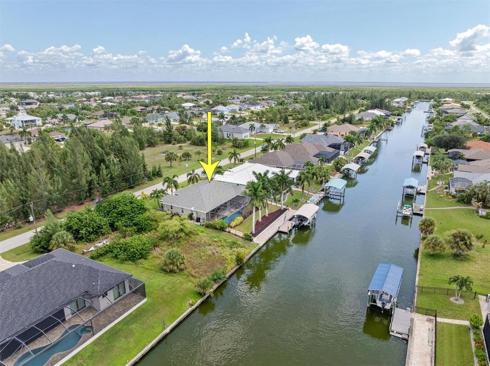 На продажу: $834,000 (3 спален, 2 ванн, 2046 Квадратных фут)