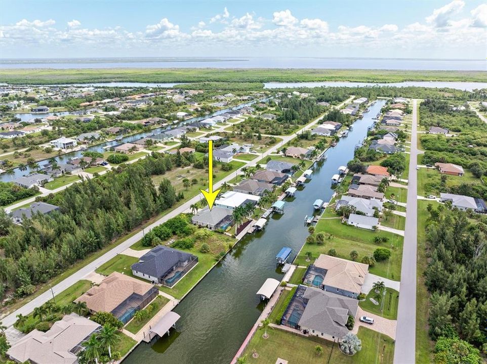 На продажу: $834,000 (3 спален, 2 ванн, 2046 Квадратных фут)